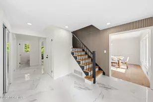 1 Richard Ct, Manalapan Township, NJ 07726 - Photo 5