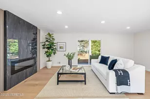 1 Richard Ct, Manalapan Township, NJ 07726 - Photo 11