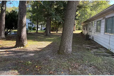 8 Nevada Drive #B, Whiting, NJ 08759 - Photo 5