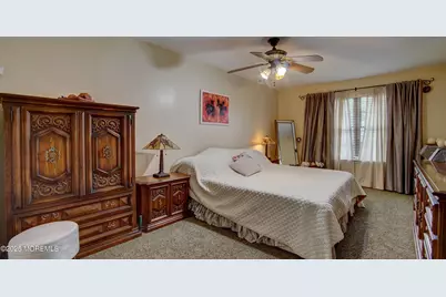 57 Chestnut Way, Manalapan Township, NJ 07726 - Photo 13