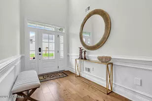 106 Grandview Cir, Farmingdale, NJ 07727 - Photo 9