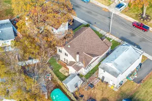 32 Lakewood Ave, Keansburg, NJ 07734 - Photo 15