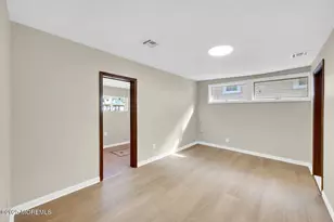 32 Lakewood Ave, Keansburg, NJ 07734 - Photo 17