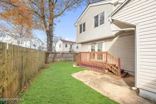 32 Lakewood Ave, Keansburg, NJ 07734 - Photo 11