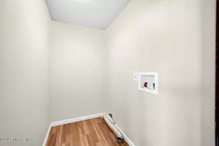 32 Lakewood Ave, Keansburg, NJ 07734 - Photo 27