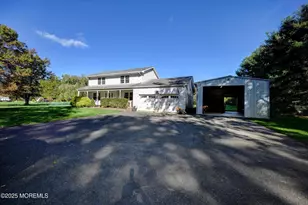 75 N Rochdale Ave, Millstone Township, NJ 08535 - Photo 39