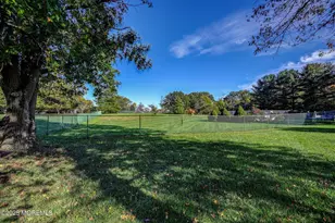 75 N Rochdale Ave, Millstone Township, NJ 08535 - Photo 43