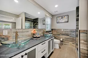 75 N Rochdale Ave, Millstone Township, NJ 08535 - Photo 21