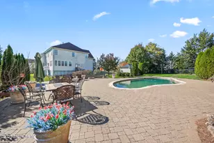 6 Cornell Ct, Freehold, NJ 07728 - Photo 3