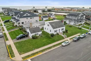 100 1st Ave, Avon by the Sea, NJ 07717 - Photo 5
