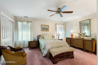 401 Lily Court, Whiting, NJ 08759 - Photo 9