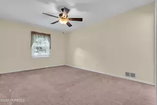 638 Freehold Rd, Jackson, NJ 08527 - Photo 17