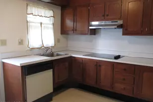 681B New Castle Ct, Lakewood, NJ 08701 - Photo 9