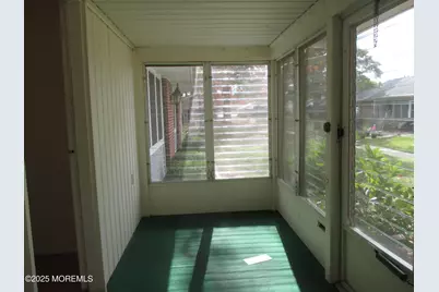 681B New Castle Court, Lakewood, NJ 08701 - Photo 5