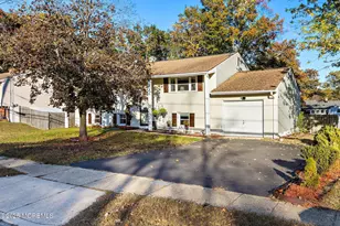 28 Salem Hill Rd, Howell Township, NJ 07731 - Photo 3