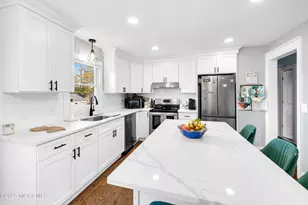 31 Monmouth Ave, North Middletown, NJ 07748 - Photo 5