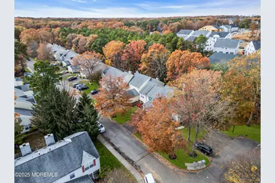 565 Woodbine Lane, Lakewood, NJ 08701 - Photo 33