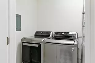 8 Ann Ct, Tinton Falls, NJ 07724 - Photo 19