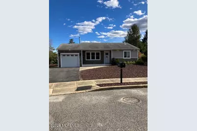 5 Shaw Court, Toms River Township, NJ 08757 - Photo 1