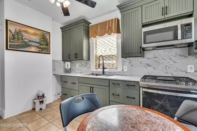 333 Danforth Avenue, Jersey City, NJ 07305 - Photo 27