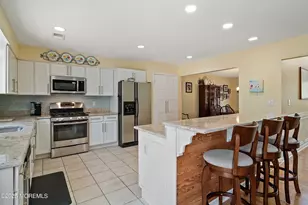 39 Ivy Ct, Bayville, NJ 08721 - Photo 11