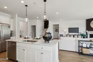 12 E Garfield Ave, Atlantic Highlands, NJ 07716 - Photo 13