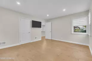 185 Elmwood Rd, Oakhurst, NJ 07755 - Photo 11