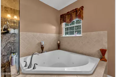 25 Greenwich Drive, Jackson, NJ 08527 - Photo 19