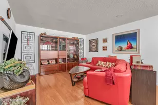 264 Nighthawk Dr, Monroe Township, NJ 08831 - Photo 7