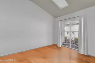 264 Nighthawk Dr, Monroe Township, NJ 08831 - Photo 3