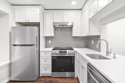 1301 Commons #1, East Brunswick Township, NJ 08816 - Photo 11