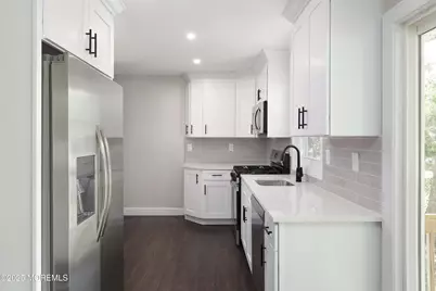 400 Surf Avenue, Beachwood, NJ 08722 - Photo 5