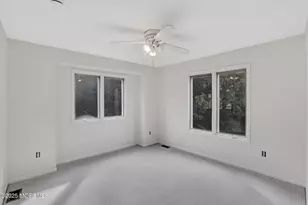 256 Marigold Ct, Toms River Township, NJ 08753 - Photo 17