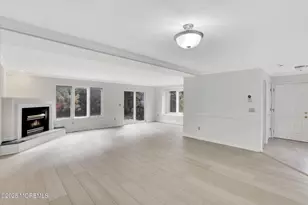 256 Marigold Ct, Toms River Township, NJ 08753 - Photo 5