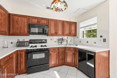 39 Gimbel Place, Ocean Twp, NJ 07712 - Photo 9