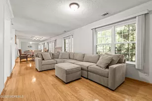 39 Gimbel Pl, Ocean Twp, NJ 07712 - Photo 11