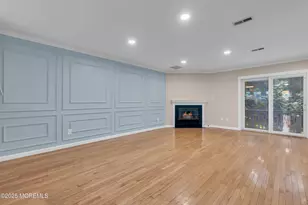 31 Lexington Ct, Holmdel, NJ 07733 - Photo 11