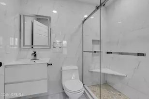 31 Lexington Ct, Holmdel, NJ 07733 - Photo 23