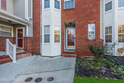 31 Lexington Court, Holmdel, NJ 07733 - Photo 3