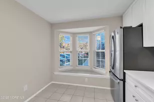 31 Lexington Ct, Holmdel, NJ 07733 - Photo 9