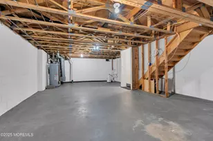 31 Lexington Ct, Holmdel, NJ 07733 - Photo 33