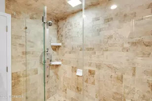 24 Princeton St, Red Bank, NJ 07701 - Photo 27