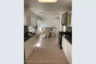 275 Garfield Avenue, Oakhurst, NJ 07755 - Photo 5