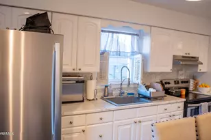 73 Maple Ave, Keansburg, NJ 07734 - Photo 27