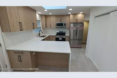 254 Garfield Avenue, Oakhurst, NJ 07755 - Photo 9