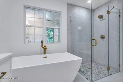 2 Schoolhouse Lane, Lakewood, NJ 08701 - Photo 35