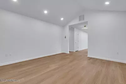 2 Schoolhouse Lane, Lakewood, NJ 08701 - Photo 19