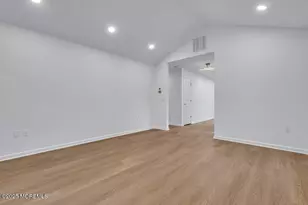 2 Schoolhouse Ln, Lakewood, NJ 08701 - Photo 19