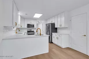 2 Schoolhouse Ln, Lakewood, NJ 08701 - Photo 17