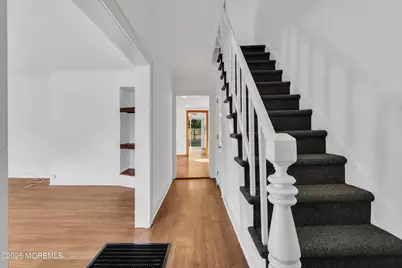 9 Fountain Avenue, Matawan, NJ 07747 - Photo 5